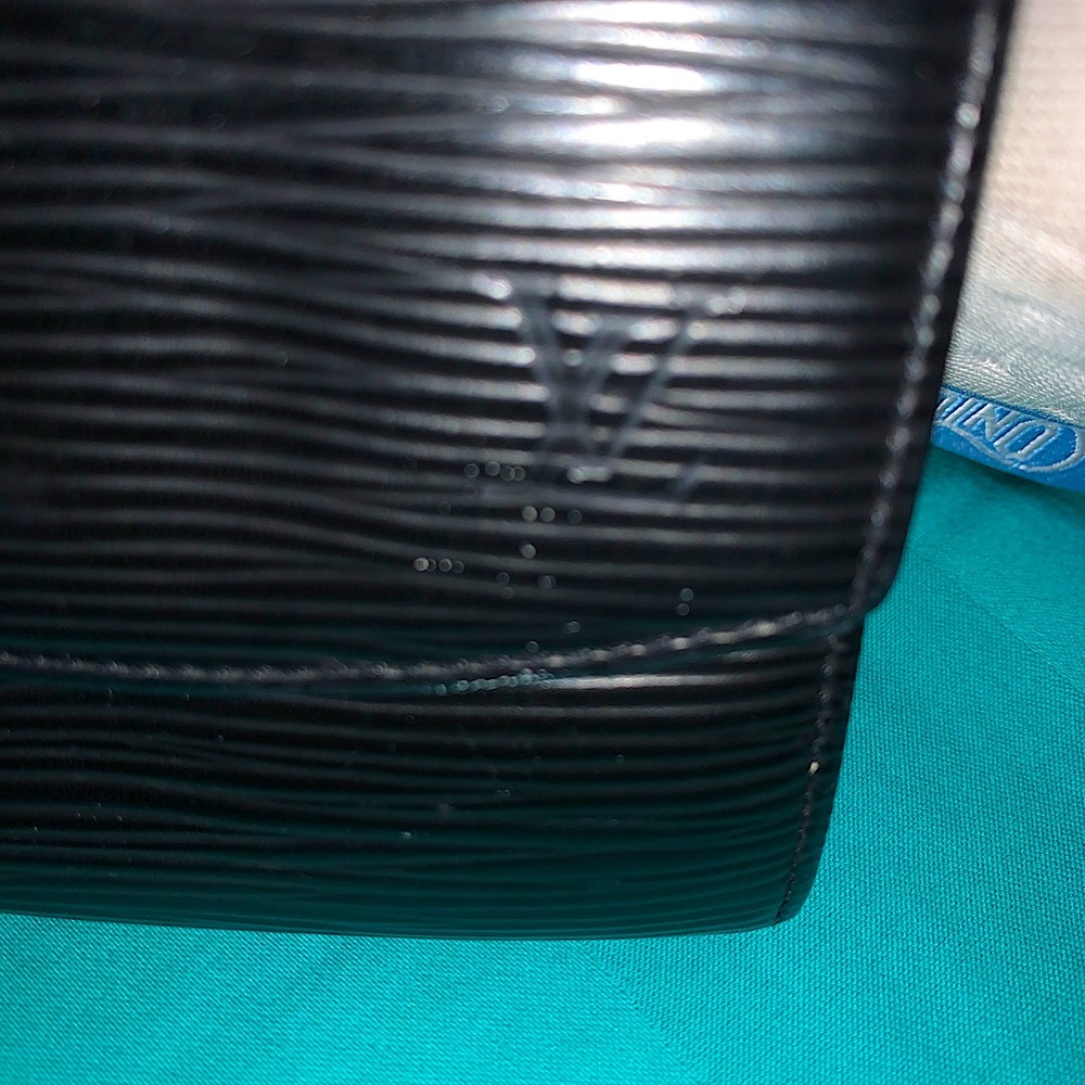 Authentic Black LV Epi Leather Card Coin Holder/Dust Bag